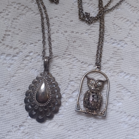 Vintage Jewelry - Vintage Necklaces